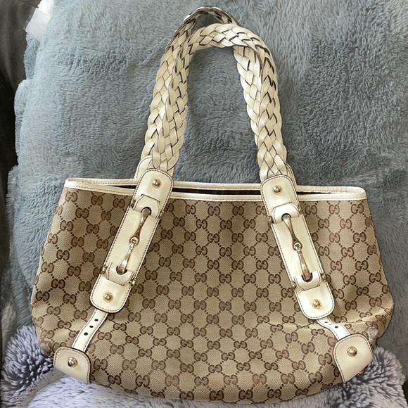 Gucci Handbags - 🐶GUCCI PELHAM BRAIDED MONOGRAM TOTE🐶